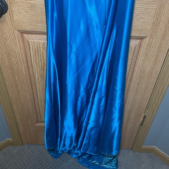 Blue strapless prom dress - Picture 5 of 12